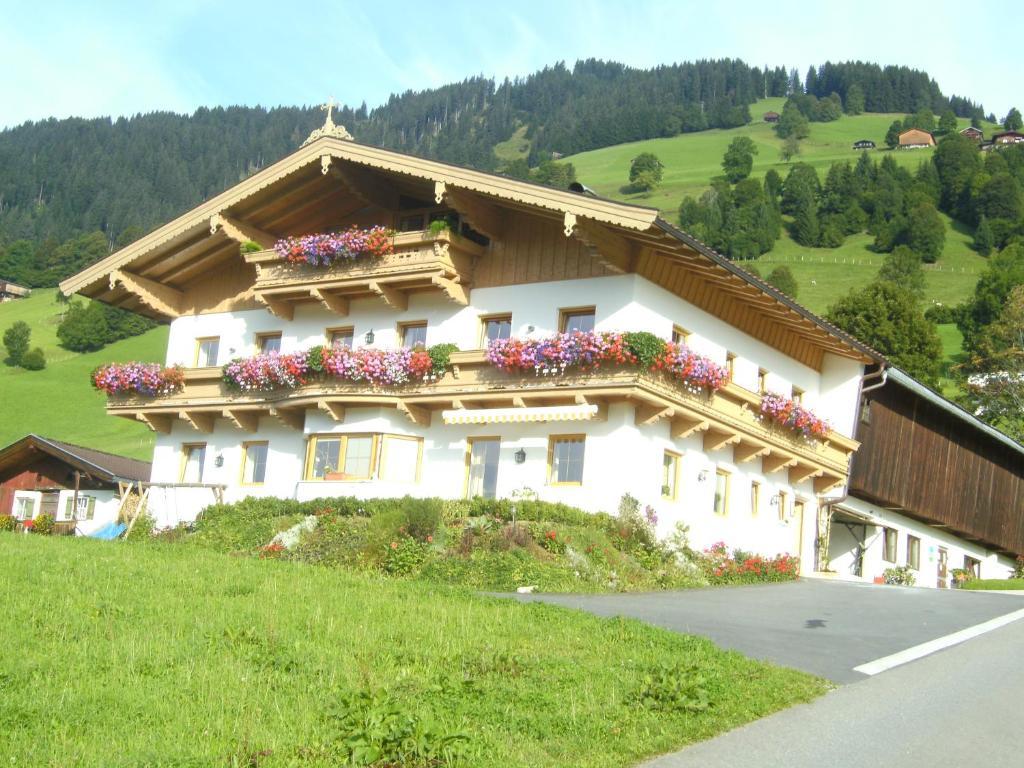 Bauernhof Hundbichl Vila Brixen im Thale Exterior foto